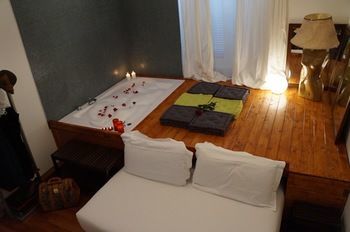 Jacuzzi Hotell 2*